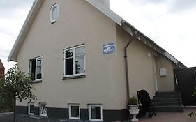 Amalie Bed And Breakfast & Apartments